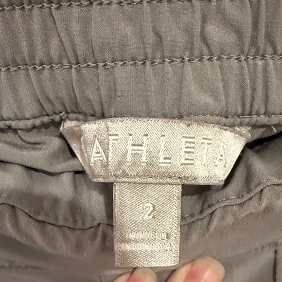Athleta Women's Gray Wide leg Pants, size 2 - Picture 3 of 3